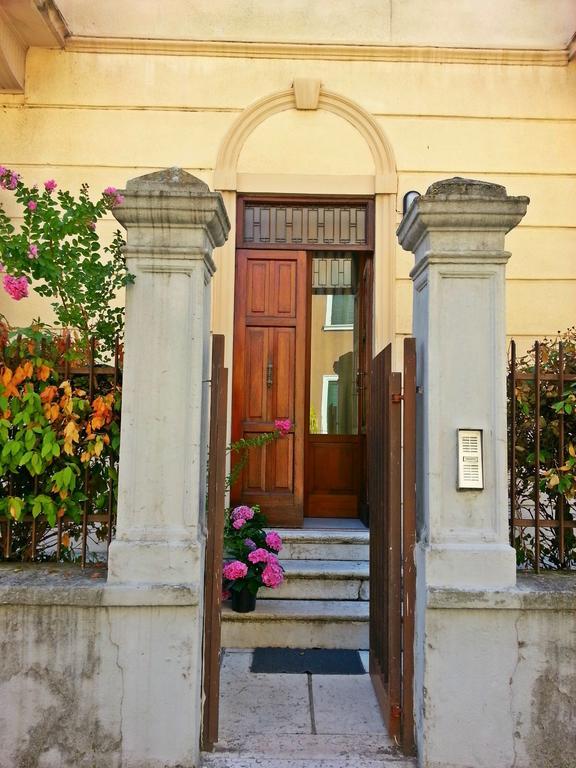 Dimora Montecchi Hotell Verona Eksteriør bilde